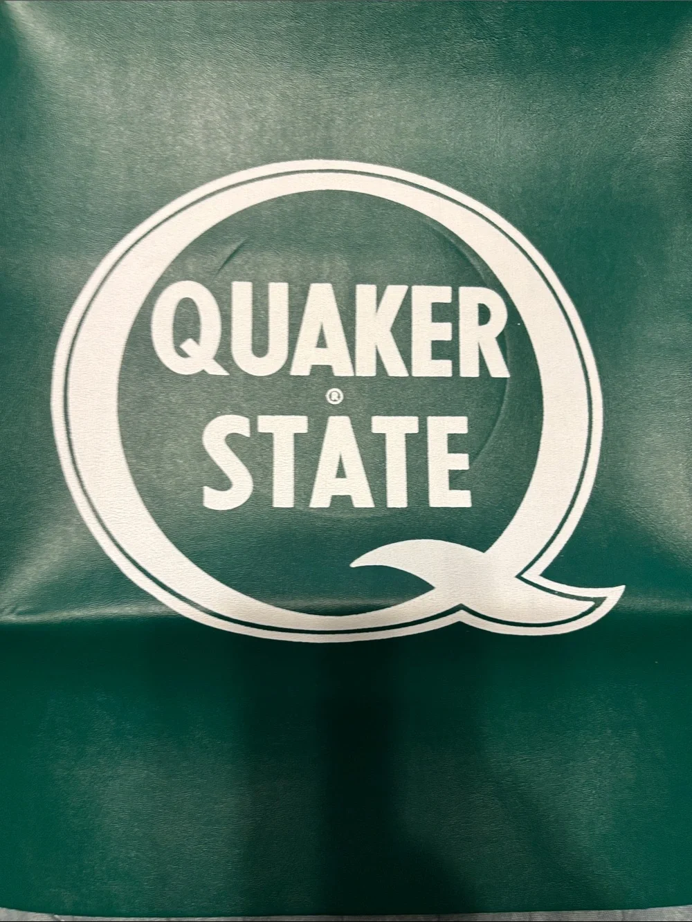 Vintage New Quaker State Motor Oil USA Green Mechanics Fender Cover Epco USA